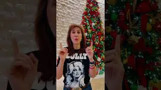 Miniature : En direct de Nashville, Lilly West vous souhaite un ￼Joyeux Noël et une bonne année 2024 ! ￼🥳😘
