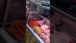 Miniature : Boucherie au marché de Villefranche-sur-Saône