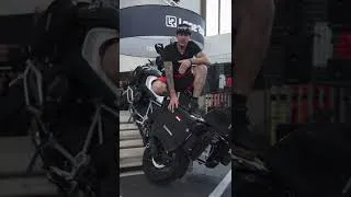 Miniature : Tom est un pilote tout-terrain de folie et son premier choix pour la GS c’est nos MotoBags 👊🏼😎