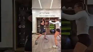 Miniature : La Puissance Incroyable des Filles | EDIT...#sports #boxing #combat #fighting