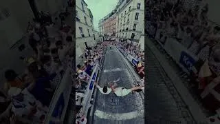 Miniature : Skier dans Montmartre 🤣
