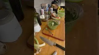 Miniature : Pesto au fanes de navets basilic et parmesan #frenchcooking #food #authenticfrench #cooking #cuisine