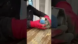 Miniature : Décaper un meuble au racloir, j'ai testé !