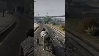 Miniature : Louis la Brocante me roule dessus en plein braquage 😡🤬😤 #foryou #gta #gtav #gtaonline #pc