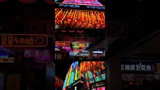 Miniature : Petit extrait du vlog complet dispo sur ma chaîne 👀 #streetfood #china #wuhan