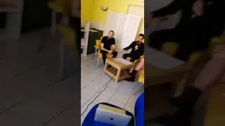 Miniature : Ça arrive !