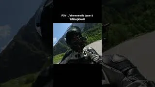 Miniature : Les Alpes à moto — le parc d'attractions où j'ai emmené mon père.