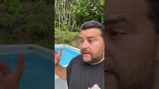 Miniature : Pourquoi l’eau de ma piscine est blanchâtre ? #piscine #traitement #eaublanche #équipements