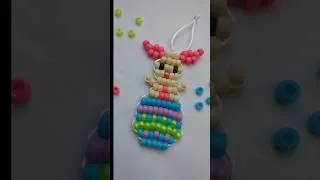 Miniature : tuto lapin de pâques en perles - beading easter rabbit - pony beads #beads #beading #perles #paques