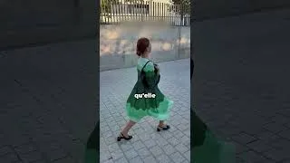 Miniature : Même pendant leur dispute, sa robe refuse de s’arrêter