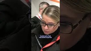 Miniature : Elle gagne le smic en étant hôtesse de l'air...
