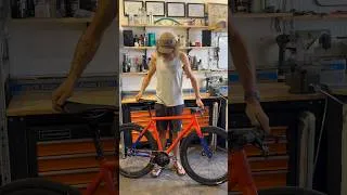 Miniature : Un Fissa tracklocross ? 👀 #massacan @MICHEcomponents