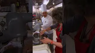 Miniature : Pas facile pour les équipes de #Masterchef de se faire comprendre ! Capisce ?! #fyp #short #italy