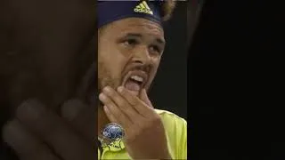 Miniature : Sauras-tu retrouver ce tennisman français qui détient un record de longévité ?
