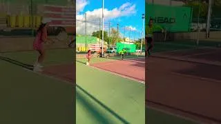 Miniature : Tennis forehand on the run drills 🎾