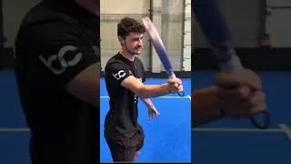 Miniature : Améliore tes volées 🔥 #padel #sports #tennis #padelvideos #coaching #tuto