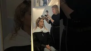 Miniature : JE ME SÈCHE JAMAIS LES CHEVEUX CHEZ LE COIFFEUR 😰