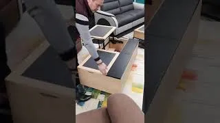 Miniature : TABLE DES