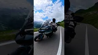 Miniature : Encore un peu de ce magnifique Klausenpass #motoaventure #roadtrip