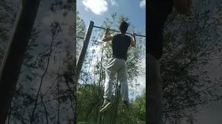 Miniature : Tractions max jambes tendues #sport #motivation #musculation #streetworkout #tractions #traction