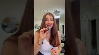 Miniature : 3 signes qu'une femme est secrètement intéressée pour s'engager avec toi sur du long terme