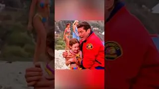 Miniature : Une fille joue avec une grenade sur la plage… 😱 #shortvideo #shorts #histoirecourte