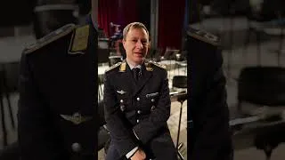 Miniature : Interview de Oberstleutnant Dr. Tobias Wunderle, chef de Musique de la Luftwaffe