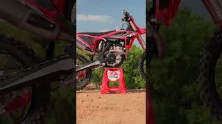 Miniature : Pas mal cette nouvelle Beta RX 250 4T !  #mx2k #mx2kdays #motocross