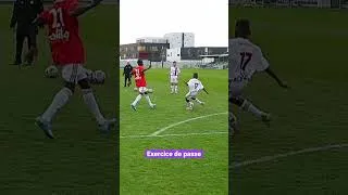Miniature : Exercice de passe avec l’OL #ol #football #footballshorts #olympiquelyonnais #footballskills