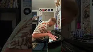 Miniature : vous en pensez quoi ? #piano #diego #michelberger #shorts #shortvideo # #concept #sad