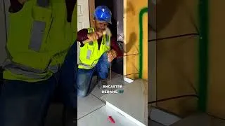 Miniature : Abandonnée avec deux enfants et une maison en ruine, elle avait le budget pour un seul chantier