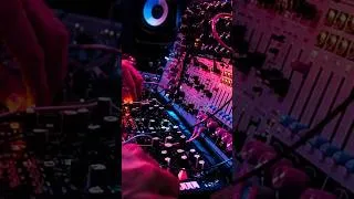 Miniature : One hour of #live #techno #modulartechno #vhikkx #atlantis #bohm #dfam #overstayermodularchannel