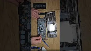 Miniature : 104°C → 88°C : j’ai sauvé ma RX 6700 XT Remplacement pâte thermique #hardware #gaming #montagepc