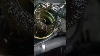 Miniature : bmw m54 8 years old oil filter #automobile #conseilsauto #astuce #garage #diy #bmw #mechanic #m54