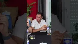 Miniature : Cette vidéo à moins de 150 vues 🤡 #humour
