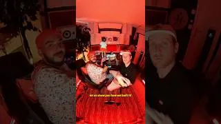 Miniature : OOGO & Aksel Aksel in the studio for their track Cockatoo Jam with La Fine Équipe 🦜⚡️ #music