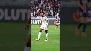 Miniature : Merci pour tout Kadidiatou Diani ❤️💙 #footballshorts #ollyonnes #d1arkema #championsleague