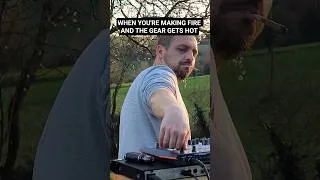 Miniature : Playing in the garden so there's no roof to burn 🔥 #drumbrute #dawless #electro #303 #synthesizer