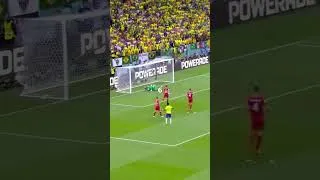 Miniature : Ce joueur a FAIT TAIRE tout le stade avec ce geste ! 🤫⚽ #football #nouvellespsg #soccer ##france