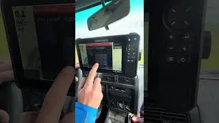 Miniature : TUTORIEL sur le GPS Offroad Lowrance. Comment créer un waypoint ?                  #navigation #4x4
