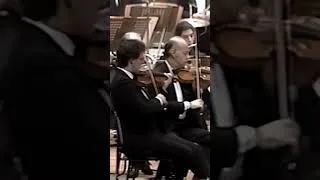 Miniature : John Williams Conducts E.T. in Suntory Hall, Tokyo, Japan.