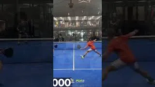 Miniature : Comment ça Julien Seurin prend trop de place sur la piste au Campus Padel Arena ?