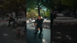 Miniature : Tu veux donner un rendu beaucoup plus cinématographique à tes vidéos ? DJI RS5 !