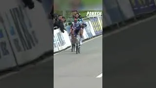 Miniature : L'incroyable final sur Tour des Flandres 2022
