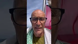 Miniature : Dr Haffaf parle aux réunionnais