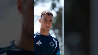 Miniature : C'est Pablo Pagis ou Dennis Bergkamp ? 🤯