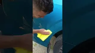 Miniature : Enlever du goudron sur la carrosserie facilement | ECAR ET950