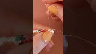 Miniature : Une broche en tissage miyuki et forme d'oiseau !
