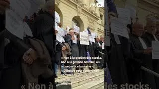 Miniature : Rassemblement des avocats du barreau de Nice lundi 13 avril matin contre le projet de loi SURE