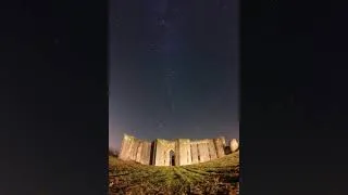 Miniature : Milky-way and stars rotating over La Ferté-Milon Castel